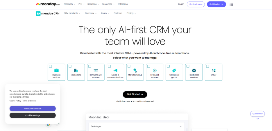 Monday.com CRM
